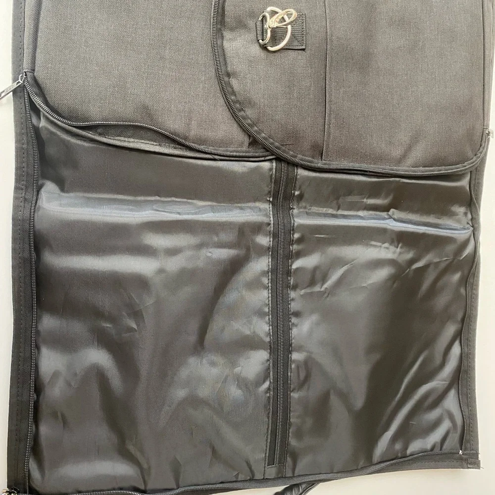 CRG Prestige Travel Garment Bag / Duffel Bag - NWT - Black Canvass Feel